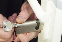 City Locksmith Services St Louis, MO 314-471-0909 City Locksmith Services St Louis, MO 314-471-0909